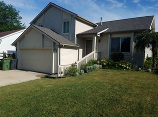 638 Centerfield Dr, Maumee, OH 43537