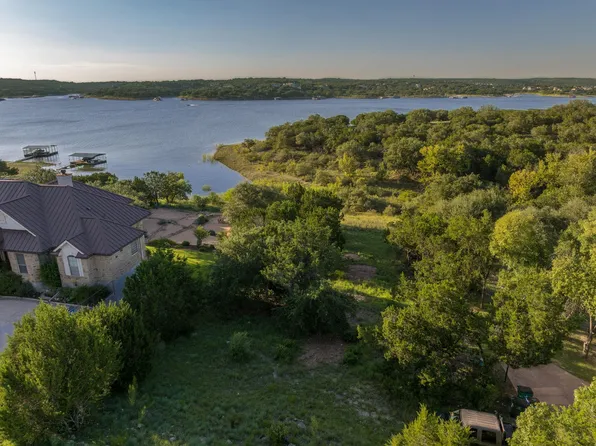 160 Lakefront Dr, Leander, TX 78645