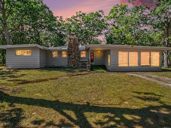 16815 S Star Lake Dr, Baldwin, MI 49304
