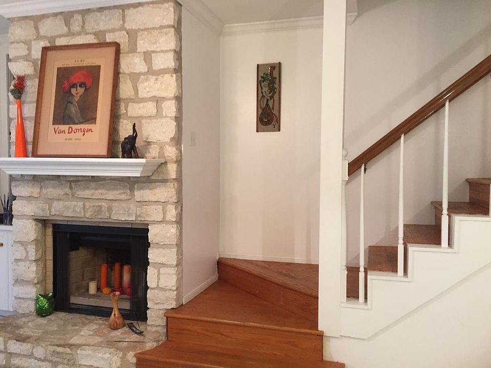 Living Room Fireplace / Stairs