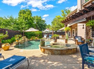 2106 Willowood Dr, Grapevine, TX 76051