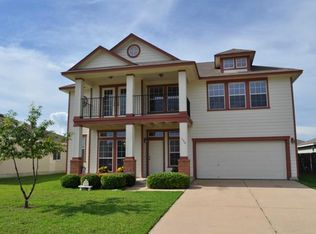 130 Hyltin St, Hutto, TX 78634