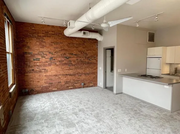 146 S Market St Ste 220, Wooster, OH 44691