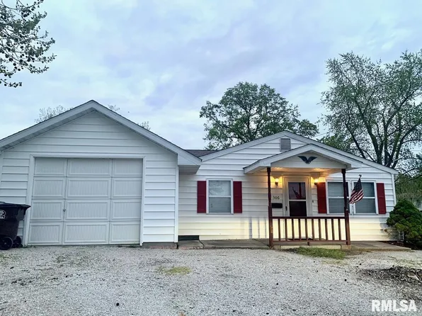 306 Wrightsman St, Virden, IL 62690