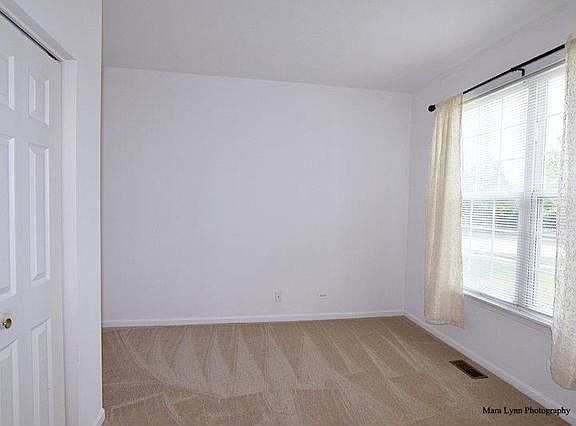 5th image of 1533 Hawksley Ln