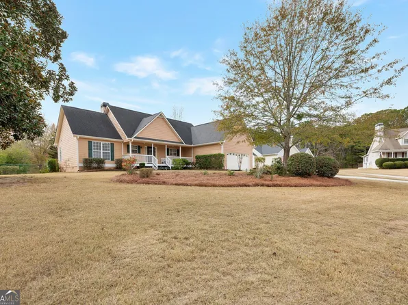 150 Charleston Pkwy, Dallas, GA 30157