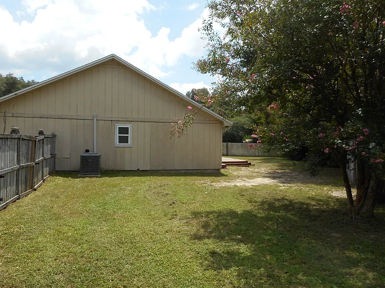 1729 Quiet Oak Ln — Photo 6