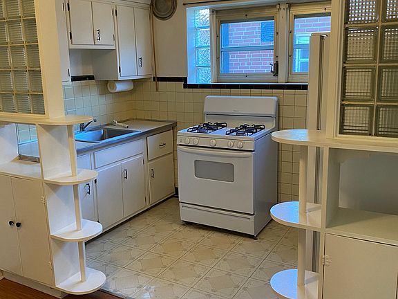 4th image of 5819 Devonshire Ave Floor 2