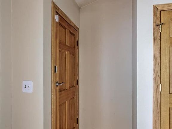 5th image of 4209 N 91st St