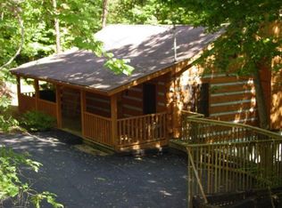 1806 Ridgecrest Dr, Sevierville, TN 37876