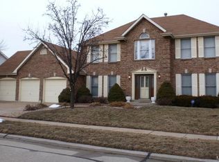 3948 Triple Crown Dr, Florissant, MO 63034