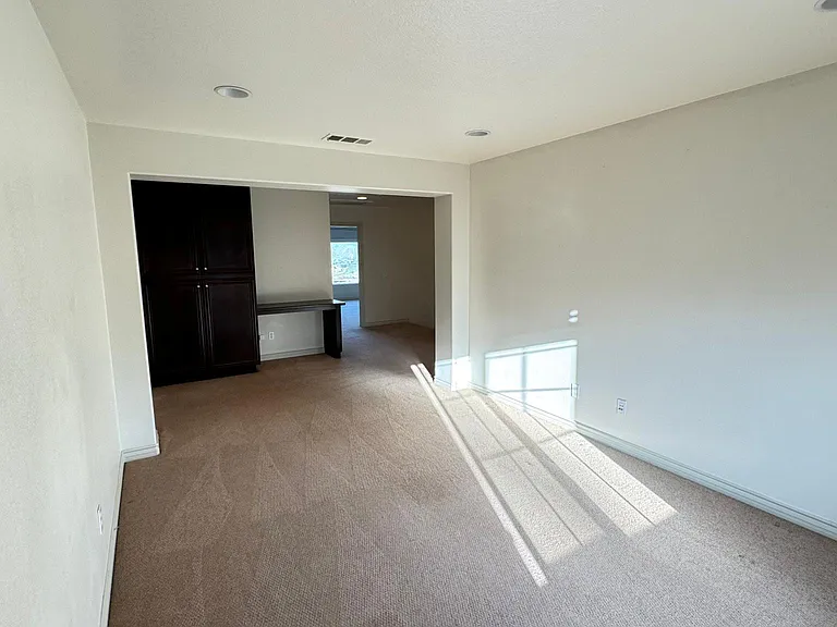 Open loft on 2nd floor