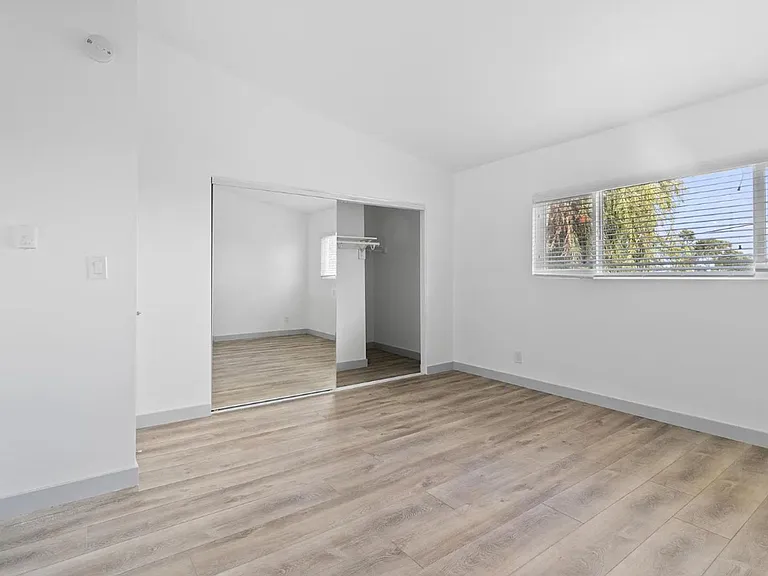 1151 N Peck Ave — Photo 34