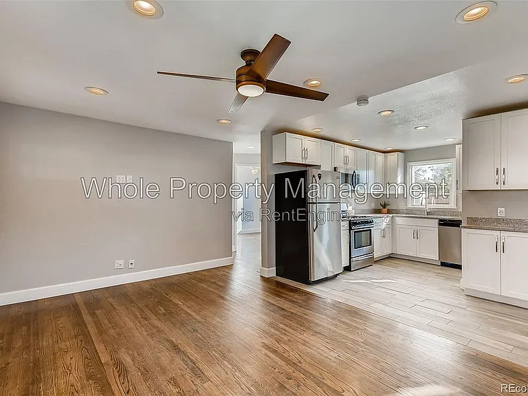 1764 Oswego St — Photo 7