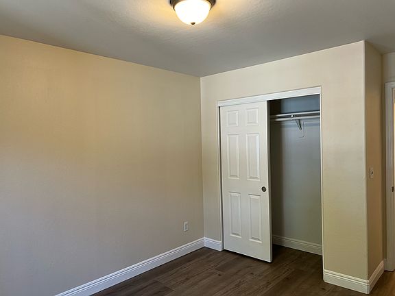 4th image of 5814 Cobble Hill Rd