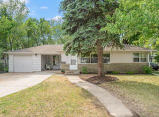 4833 Idaho Ave N, Crystal, MN 55428