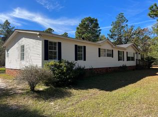 1042 Oak Ridge Club Rd, Windsor, SC 29856