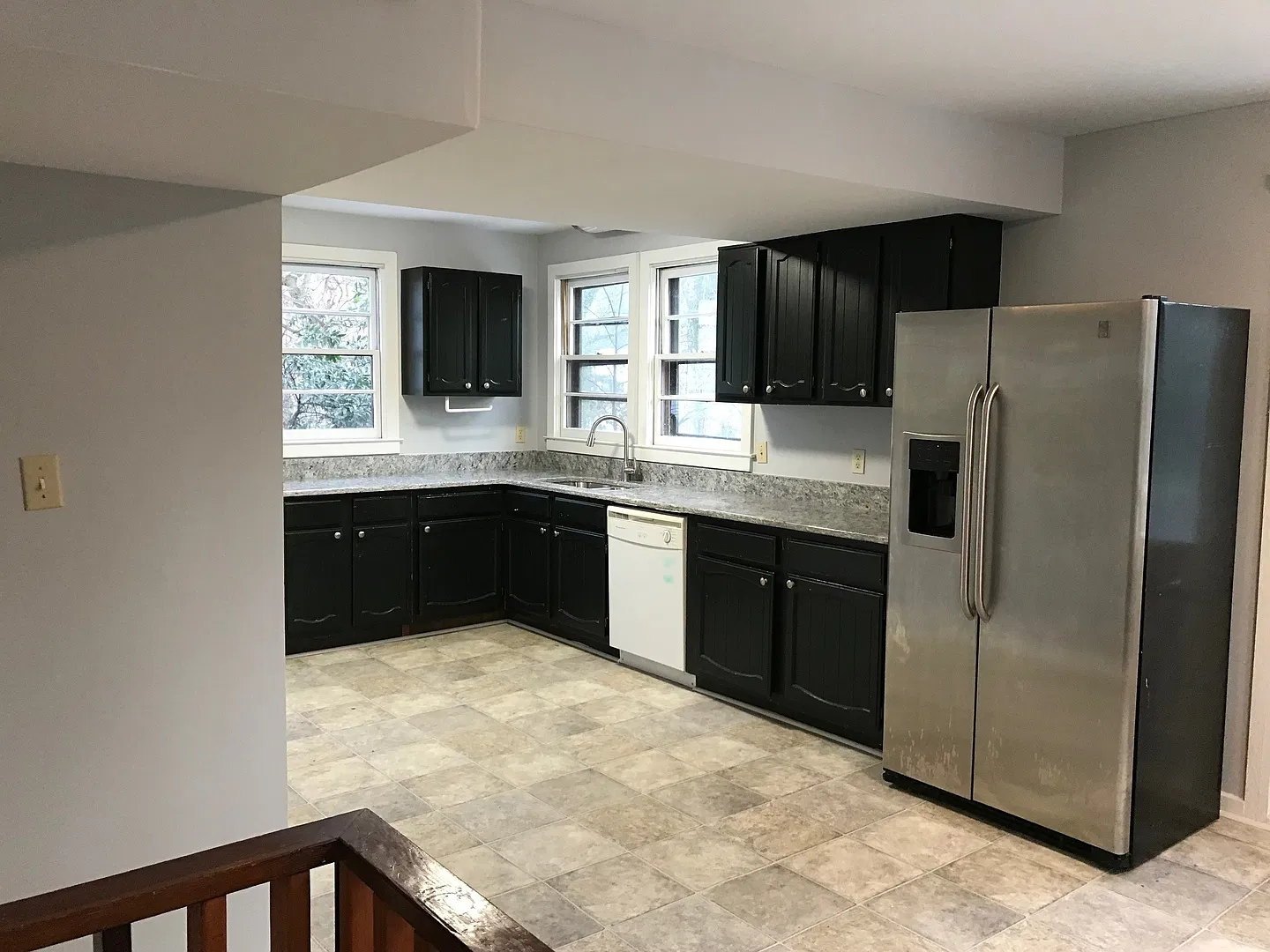 Beautiful 3 Bedroom, 2 Bath Home With Extra Bonus Room Within Walking Distance Of UNC!! — Photo 2