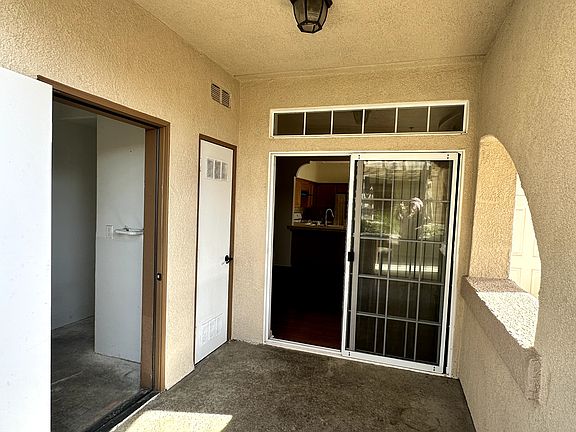 3rd image of 610 Sunrise Dr Unit 3E