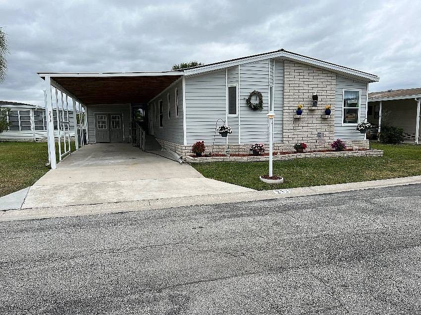 1st image of 233 Plover Dr
