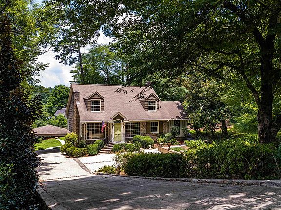 5th image of 3746 Mountain Park Dr