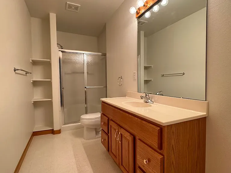 2231 Water Blossom Ln — Photo 12