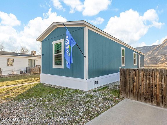 2nd image of 128 Horizon Cir