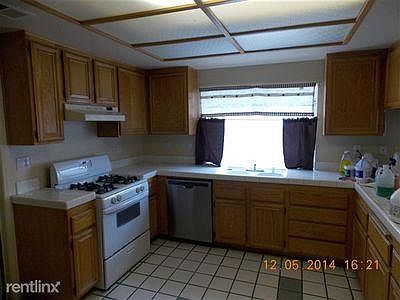 4th image of 2070 Rosemary Ct