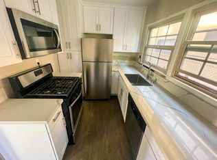 13804 Moorpark St #C, Sherman Oaks, CA 91423