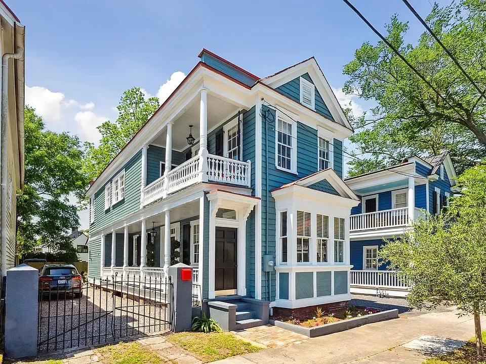 245 Ashley Ave
