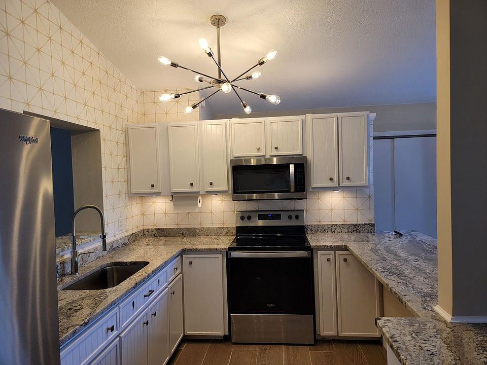 17444 2nd St E, Redington Shores, FL 33708 Zillow