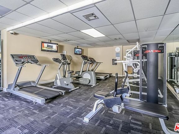 4th image of 620 S Gramercy Pl APT 238