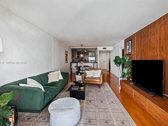 2nd image of 555 NE 15th St APT 26F