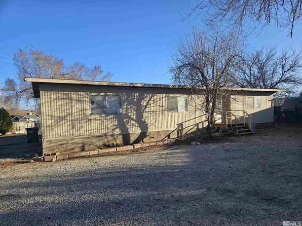 150 W 4th Ave, Sun Valley, NV 89433
