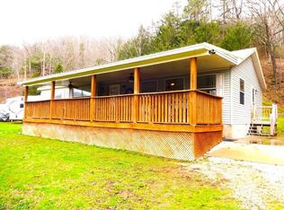 3075 Middle Frk, Reedy, WV 25270