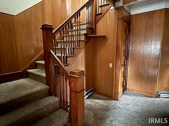 3rd image of 417 S Newton St