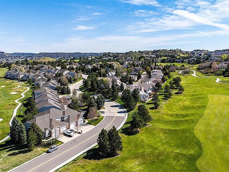 1st image of 3383 Mount Royal Dr