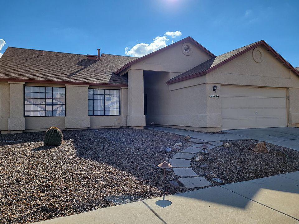 1st image of 10194 E Essex Village Dr