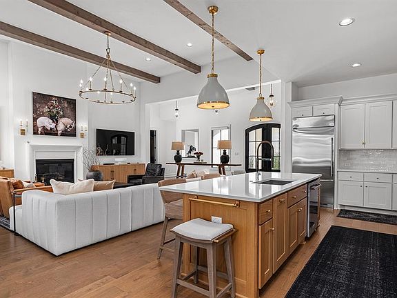 5th image of 1104 Flint Ridge Trl