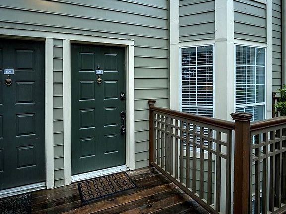 2nd image of 2901 Lenox Rd NE #603