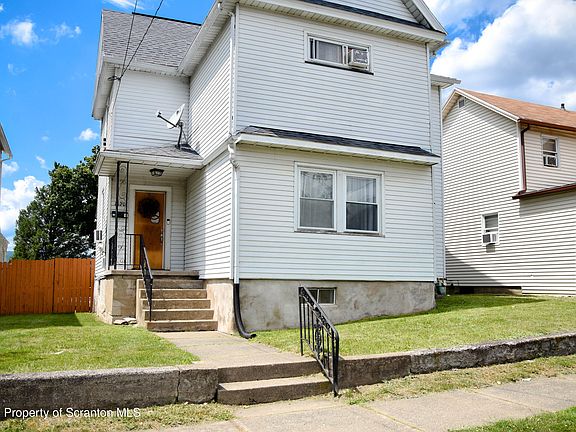 2nd image of 1620 S Webster Ave