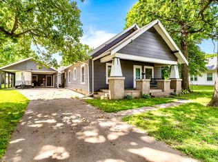 1006 9th St, Monett, MO 65708