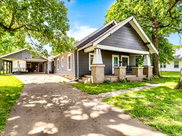 1006 9th Street, Monett, MO 65708