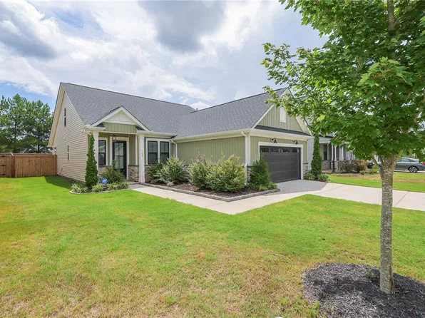 124 Laurel Oak Dr, Anderson, SC 29621
