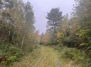 76 Meadow Rd, Winterport, ME 04496