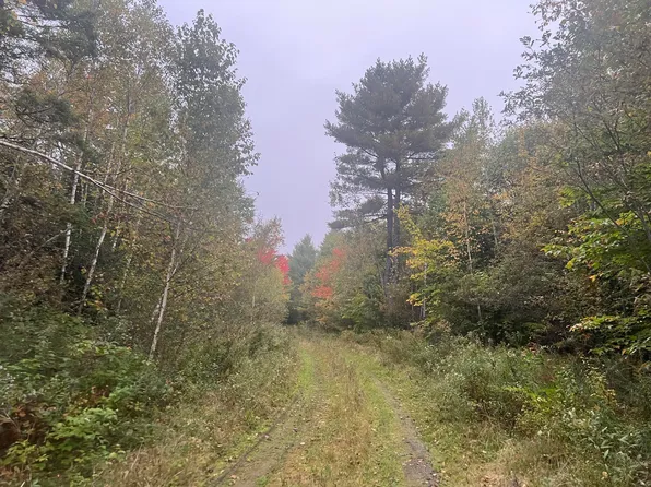 76 Meadow Road, Winterport, ME 04496