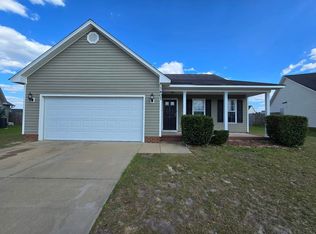 1407 Oxnop Ct, Fayetteville, NC 28306