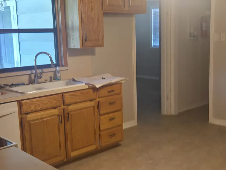 1714 N Binkley St — Photo 12