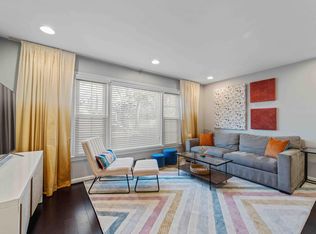 706 W Glebe Rd #A, Alexandria, VA 22305