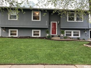 812 Linden Dr, Mount Vernon, IL 62864